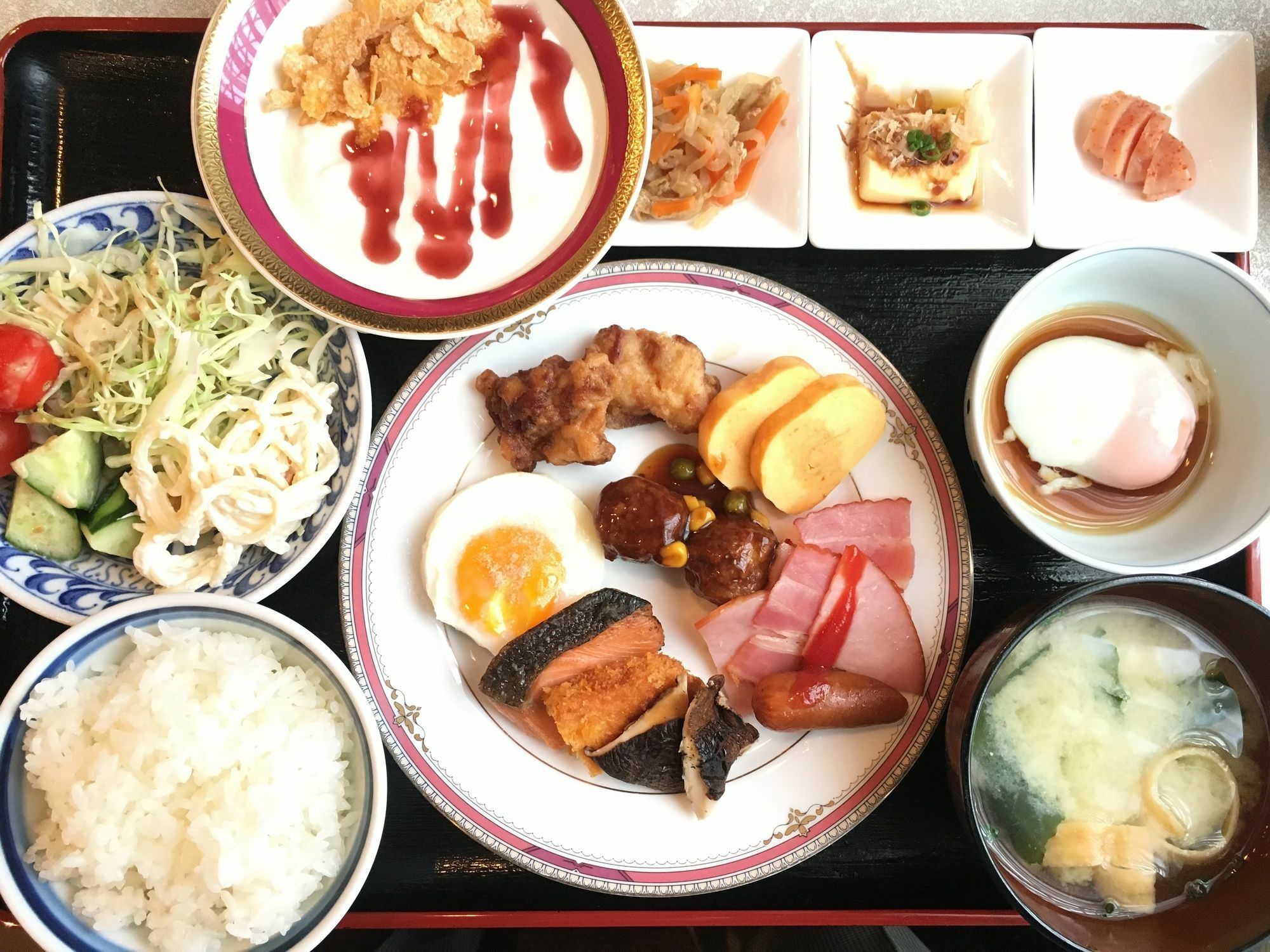 Oita Regal Hotel Eksteriør bilde